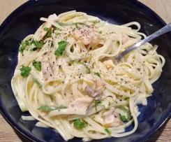 Deb's Hot Smoked salmon pasta