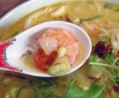 Prawn & Chicken Laksa