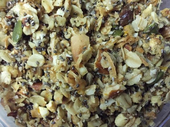 Crunchy Orange and Vanilla Granola