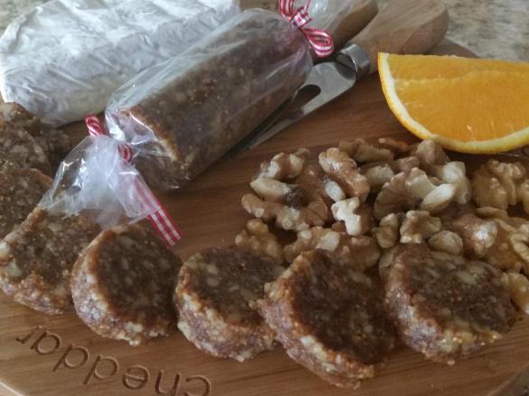 Clone of Spiced fig and walnut roll