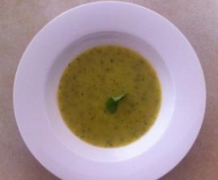 Zucchini and Leek Soup