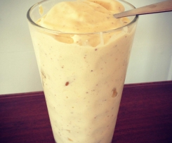 Nutty Mango Power Smoothie