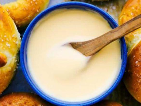 Quick Cheese Sauce-Koko