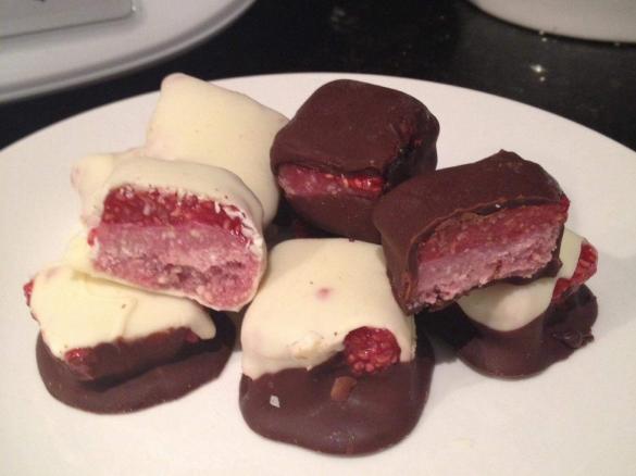 Nutty raspberry treats 