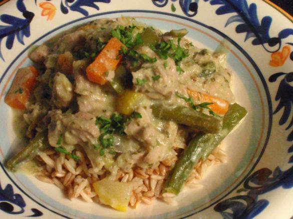 Creamy Herb and Garlic Chicken Medley