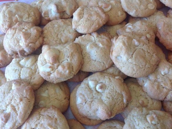 Macadamia & White Choc Cookies