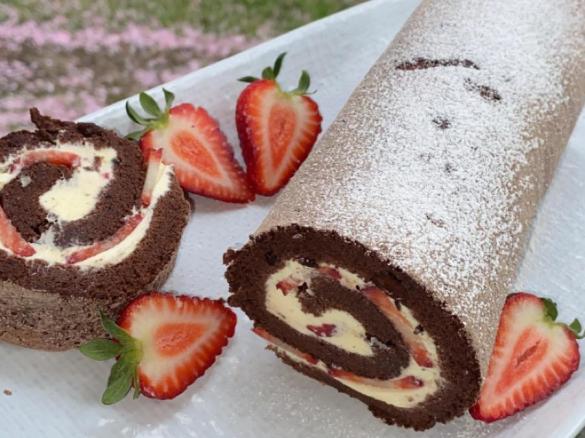 Chocolate & Peppermint Cream Swiss Roll with Strawberries