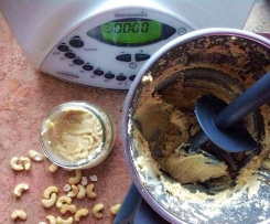 Easy Creamy Cashew & Maccadamia nut butter