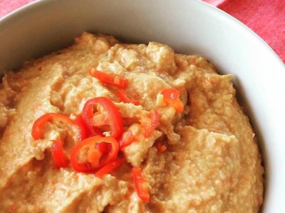 Roasted capsicum & jalapeno hummus (low salt)