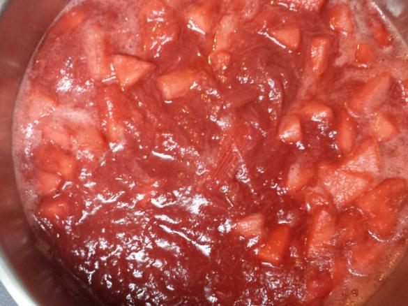 Stewed Rhubarb & Apple