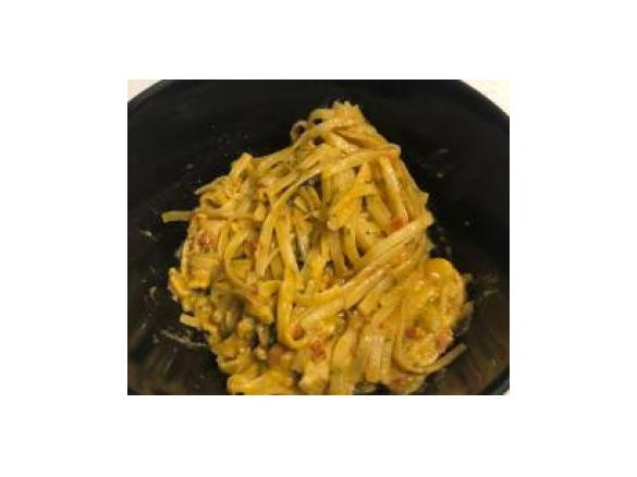 Chicken, Spinach and Sun-dried Tomato Fettuccine