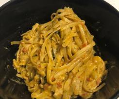 Chicken, Spinach and Sun-dried Tomato Fettuccine