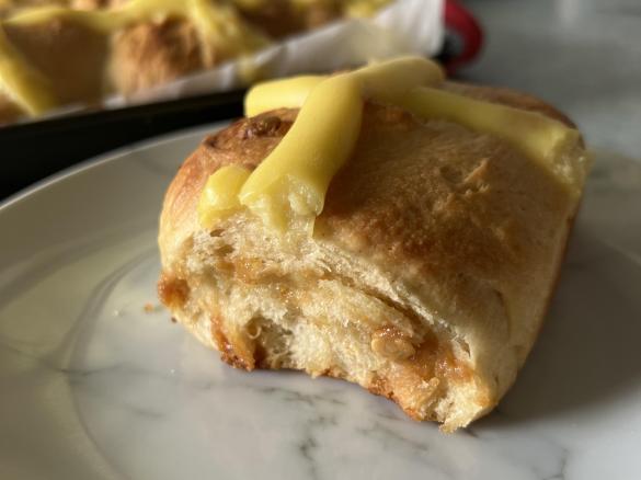 SALTED CARAMILK HOT CROSS BUNS WITH CUSTARD CROSSES