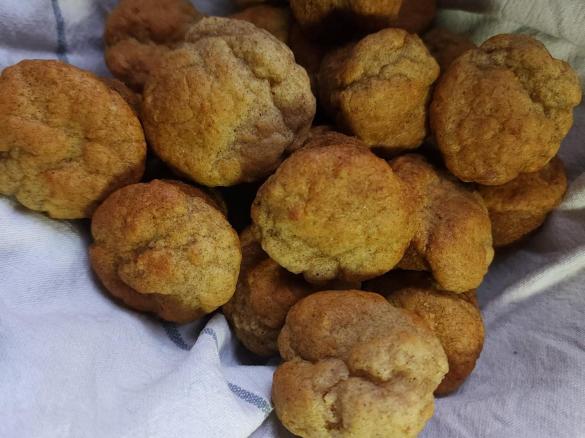 Gluten free Banana muffins with egg and sugar free options