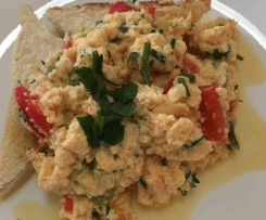 No Stick Scrambled Eggs Cooked in Thermo Jug