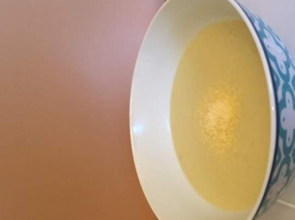 Leek and Potato Soup from Edmonds Cookery Book