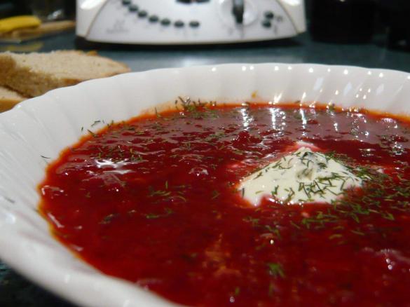 Baba's Borsch (Beetroot Soup)