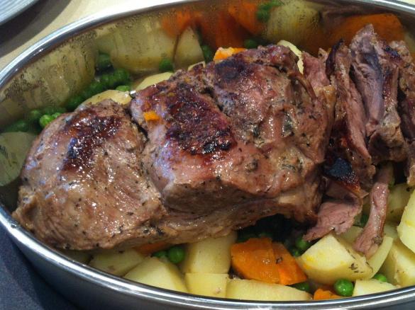 Butterflied Leg of Lamb with veges & gravy