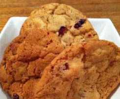 Macadamia, White Chocolate and Cranberry Cookies