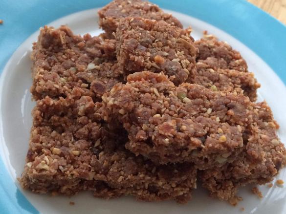 Peanut butter energy bars