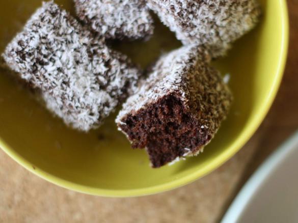 Double Chocolate Lamingtons