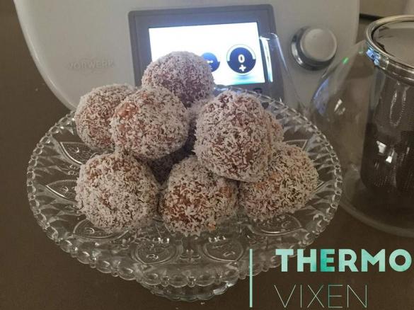 Vixen Tim Tam Balls