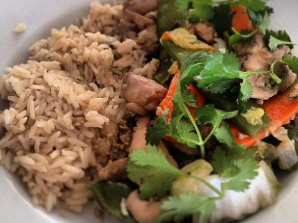 Clone of Easy Peasy Varoma Garlic & Soy Chicken and Rice