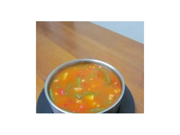 Capsicum & Green Bean Soup