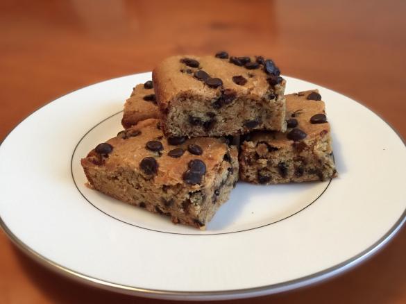 Peanut butter & Chickpea Blondies