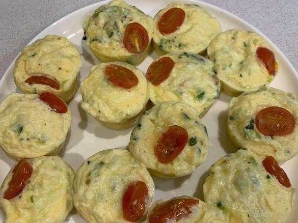 Fridgetatas (steamed egg cups)