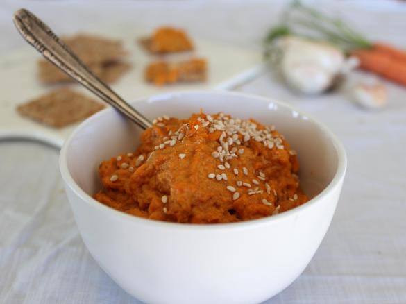 Roasted Carrot & Garlic Dip