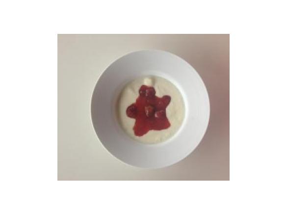 Creamy Perfect Yoghurt & Simple Fruit Coulis