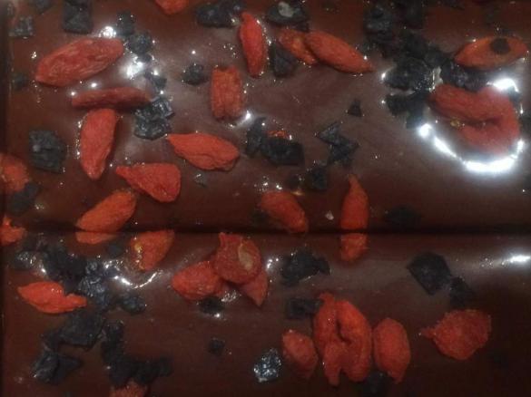 Dark Chocolate Salted Goji Fudge