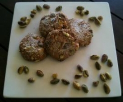 CHEWY PISTACHIO, OAT & ALMOND BISCUITS