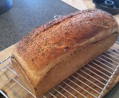 Hi-Fibre Bread Loaf or Rolls