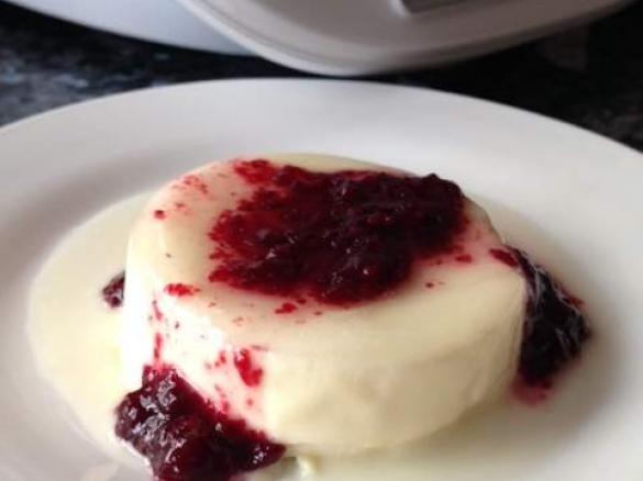 Passionfruit & Blackberry Panna Cotta