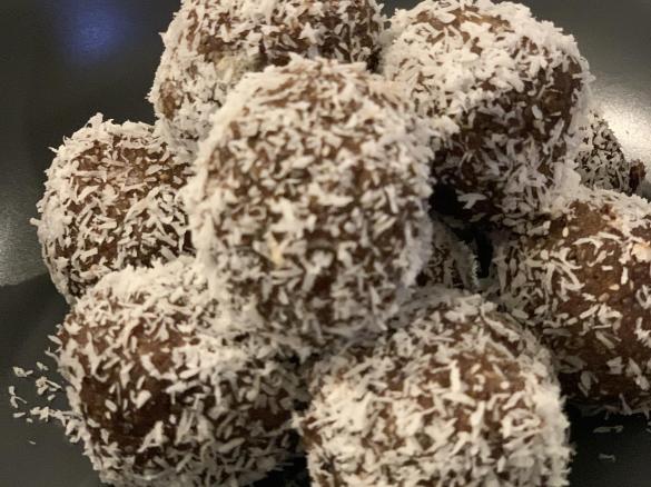 Easy Bliss balls