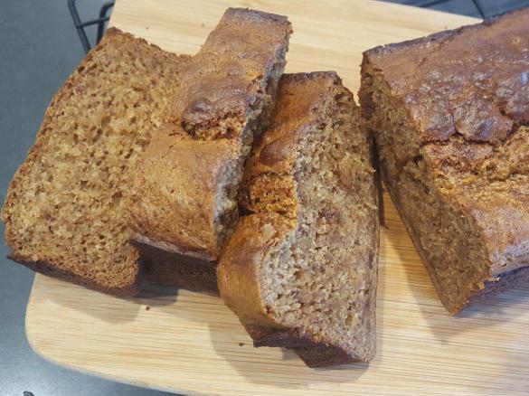 Low Fat Pear and Banana Bread
