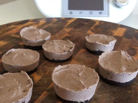 Mini Oreo Cheesecakes