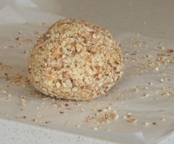 Denise's Delicious Cheeseball