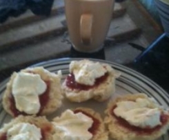 Mama Wolfe's Lemonade Scones