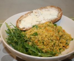 Quick quinoa salad with Pine Nut and Currant Dressing
