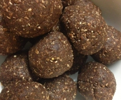 Cacao and Vanilla Balls