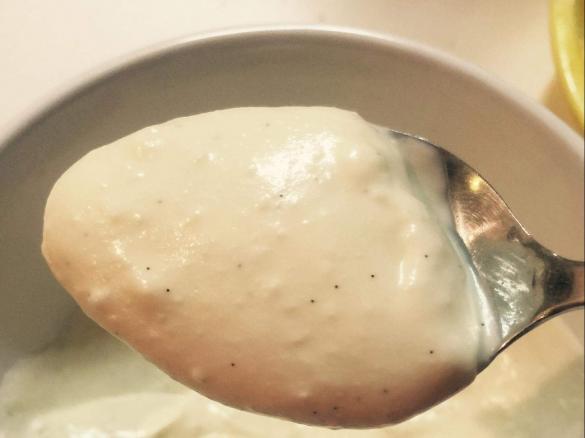 Creamy vanilla bean yoghurt 