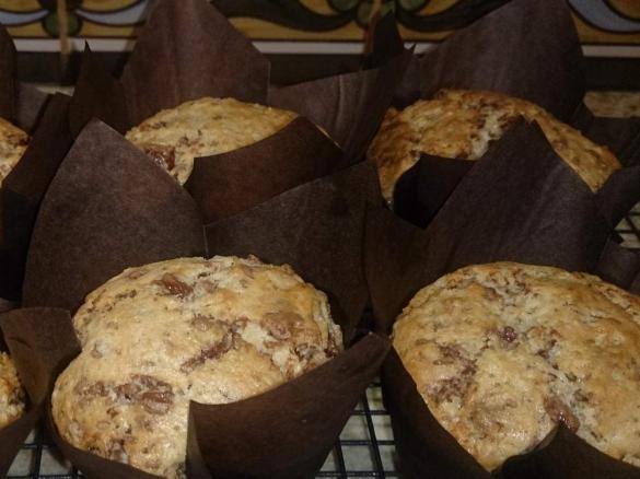 Choc Chunk & Vanilla Muffins