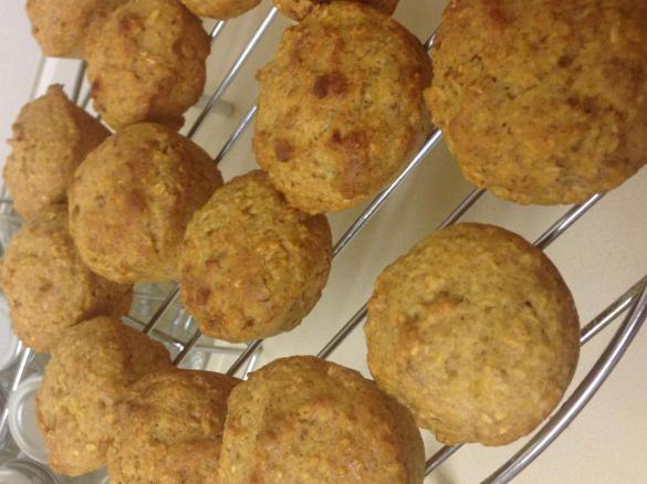 Banapple Muffins (Nut & Egg Free, Lunch box friendly) 