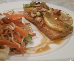 Steamed Salmon with Thai Sauce