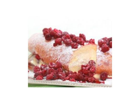 Lemon Butter and Rasberry Sponge Roulade