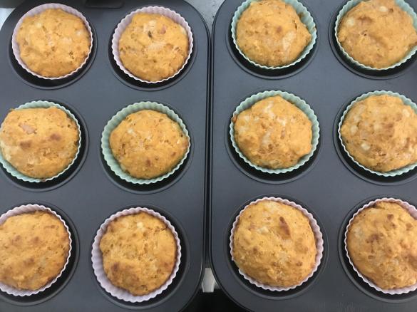 Bacon and Cheese Pizza Muffins