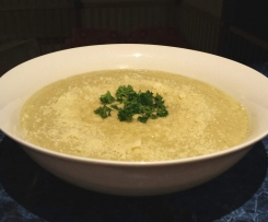 Cauliflower, Broccoli and Bacon Soup